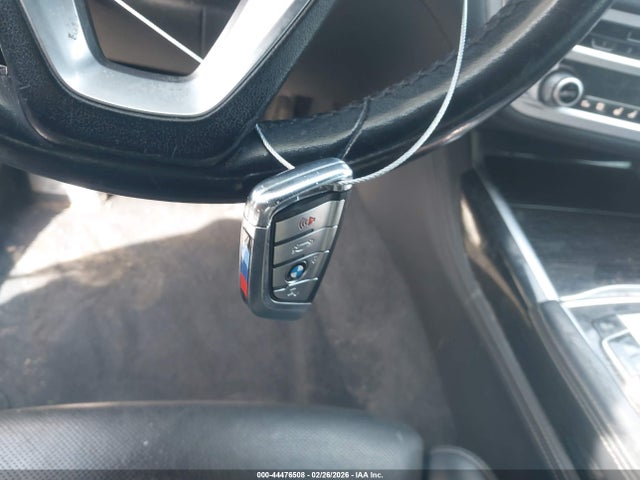 Продаж на аукціоні авто 2019 Bmw 750i Xdrive, vin: WBA7F2C56KB239928, номер лоту: 44476508