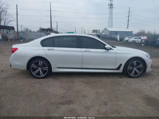 Продаж на аукціоні авто 2019 Bmw 750i Xdrive, vin: WBA7F2C56KB239928, номер лоту: 44476508