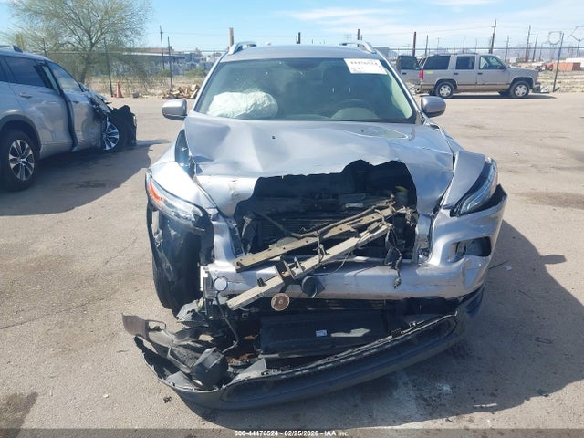 44476524 :رقم المزاد ، 1C4PJLCS4EW106398 vin ، 2014 Jeep Cherokee Latitude مزاد بيع