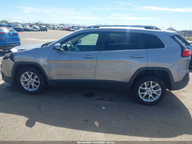 44476524 :رقم المزاد ، 1C4PJLCS4EW106398 vin ، 2014 Jeep Cherokee Latitude مزاد بيع