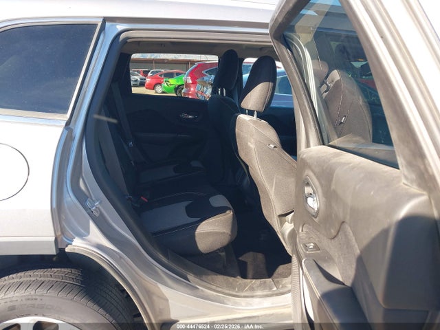 44476524 :رقم المزاد ، 1C4PJLCS4EW106398 vin ، 2014 Jeep Cherokee Latitude مزاد بيع