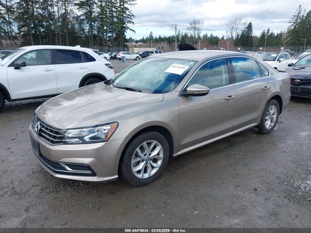 Продаж на аукціоні авто 2016 Volkswagen Passat 1.8t S, vin: 1VWAT7A3XGC021652, номер лоту: 44476534