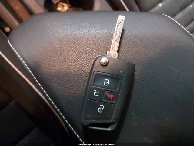 Продажа на аукционе авто 2022 Volkswagen Jetta 1.5t Sport, vin: 3VWBM7BU2NM033637, номер лота: 44476572