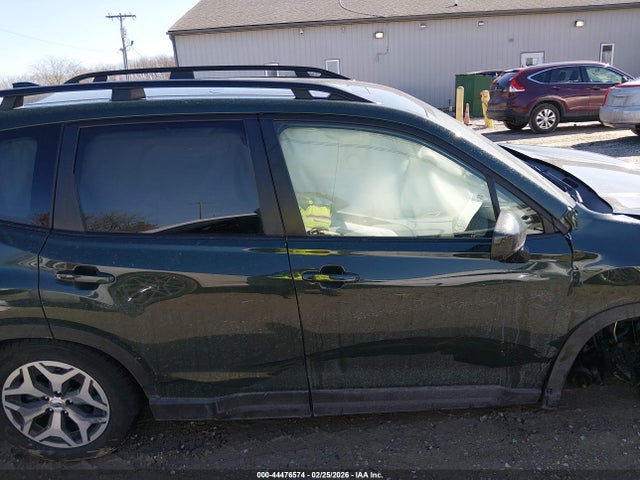 Продажа на аукционе авто 2024 Subaru Forester Premium, vin: JF2SKADC5RH494319, номер лота: 44476574