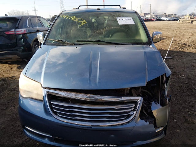 44476579 :رقم المزاد ، 2A4RR6DG5BR781463 vin ، 2011 Chrysler Town & Country Limited مزاد بيع
