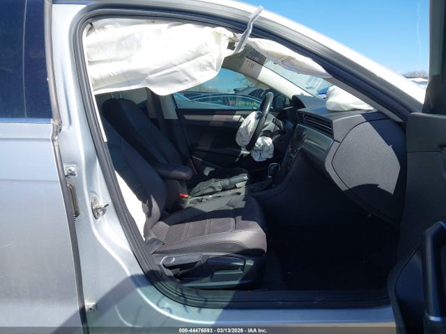 Aukcja sprzedaży 2021 Volkswagen Passat 2.0t Se, vin: 1VWSA7A36MC002439, numer aukcji: 44476593