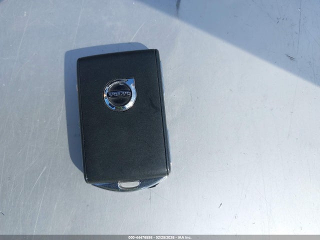 7JRH60FC2SG367562 Volvo S60 Plug-in Hybrid T8 Plus