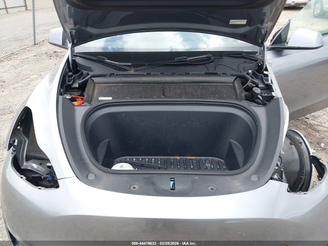 7SAYGDEE1RA310439 Tesla Model Y Long Range Dual Motor All-wheel Drive