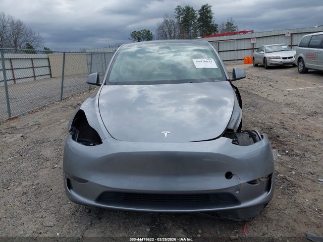 7SAYGDEE1RA310439 Tesla Model Y Long Range Dual Motor All-wheel Drive