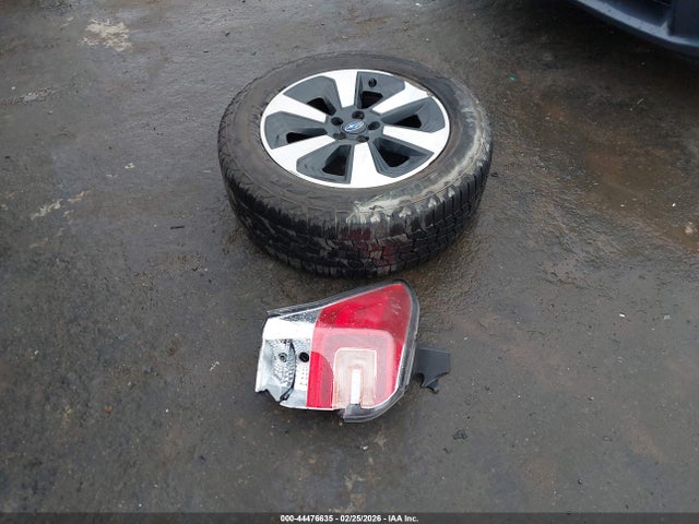 JF2SJABC1HH439886 Subaru Forester 2.5i