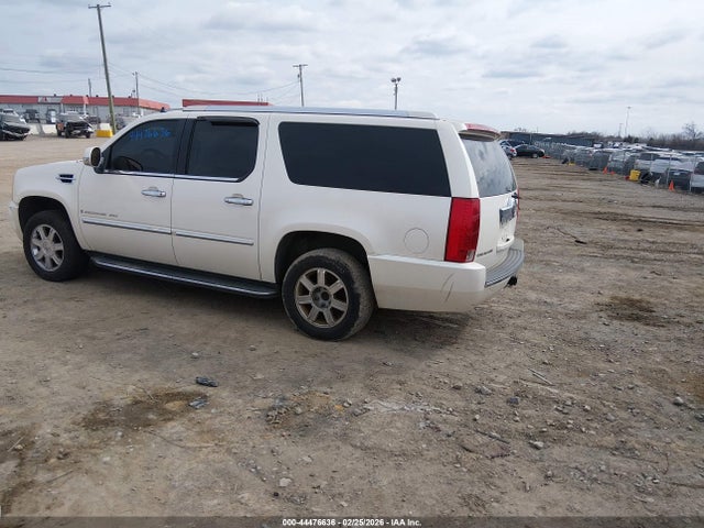 2007 CADILLAC ESCALADE ESV 1GYFK66857R320242 Photo 2