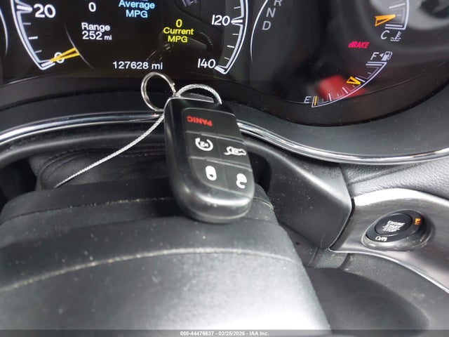 1C4RJFBG2JC203523 Jeep Grand Cherokee Sterling Edition 4x4