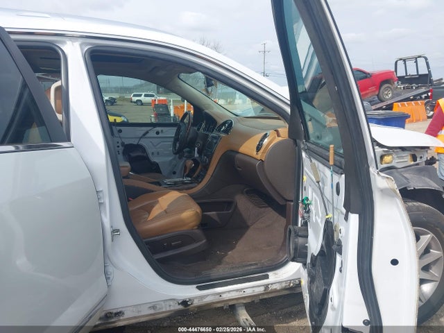 5GAKRBKD2GJ300168 Buick Enclave Leather
