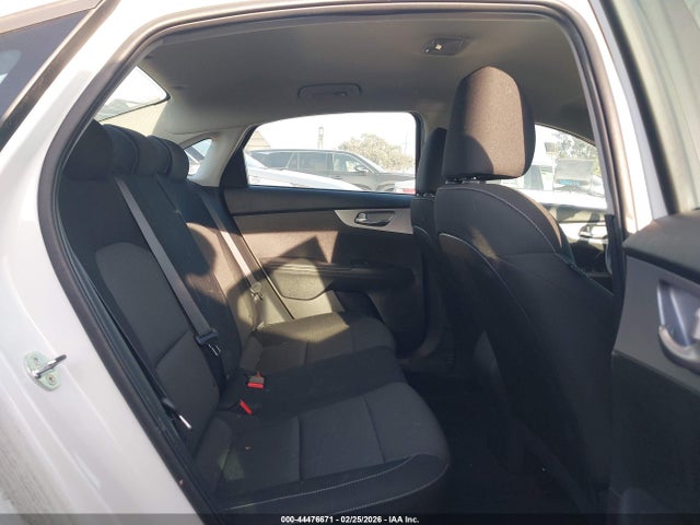 3KPF24AD6RE727449 KIA Forte Lxs