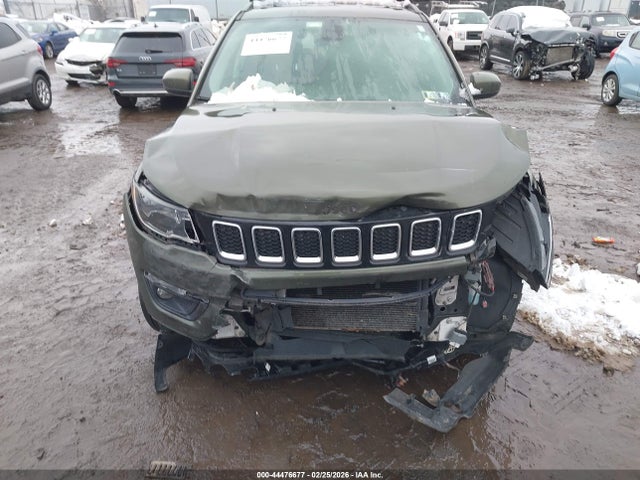 Jeep Compass Latitude 4x4 2018 3C4NJDBB8JT457412 Image 13