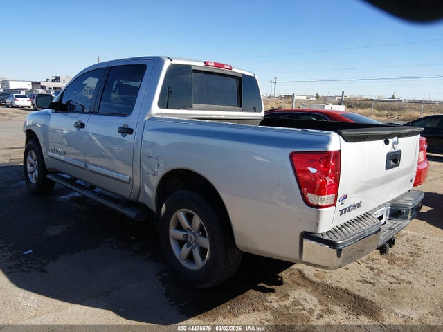 1N6AA0EK4FN510257 Nissan TITAN SV