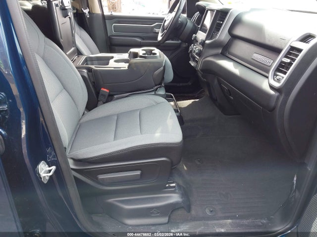 2020 Ram 1500 Big Horn  4x4 5'7 Box მანქანა იყიდება აუქციონზე, vin: 1C6RRFFG2LN346151, აუქციონის ნომერი: 44476682