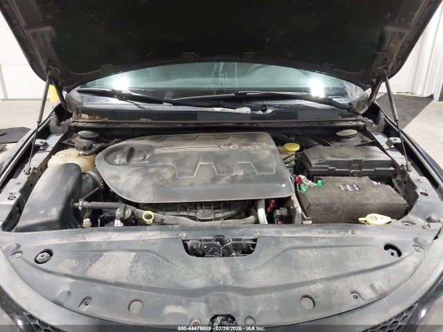 Продажа на аукционе авто 2016 Chrysler 200 S, vin: 1C3CCCDGXGN175029, номер лота: 44476689