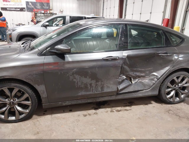 Продажа на аукционе авто 2016 Chrysler 200 S, vin: 1C3CCCDGXGN175029, номер лота: 44476689