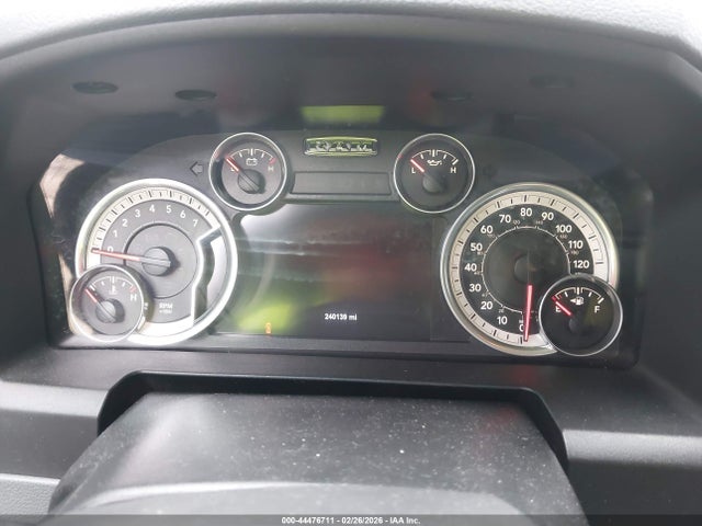44476711 :رقم المزاد ، 1C6RR7LT4FS532982 vin ، 2015 Ram 1500 Big Horn مزاد بيع