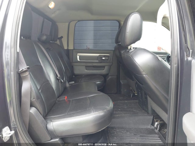 44476711 :رقم المزاد ، 1C6RR7LT4FS532982 vin ، 2015 Ram 1500 Big Horn مزاد بيع