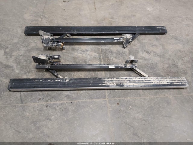 44476717 :رقم المزاد ، 3GTUUGEL3PG192411 vin ، 2023 Gmc Sierra 1500 4wd  Standard Box Denali مزاد بيع