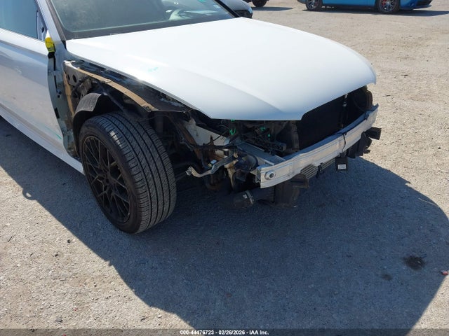 Продажа на аукционе авто 2018 Audi A6 2.0t Premium/2.0t Sport, vin: WAUC8AFC7JN065992, номер лота: 44476723