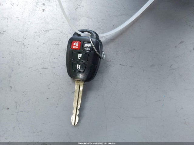Toyota COROLLA LE 2017 5YFBURHE5HP584009 Image 11