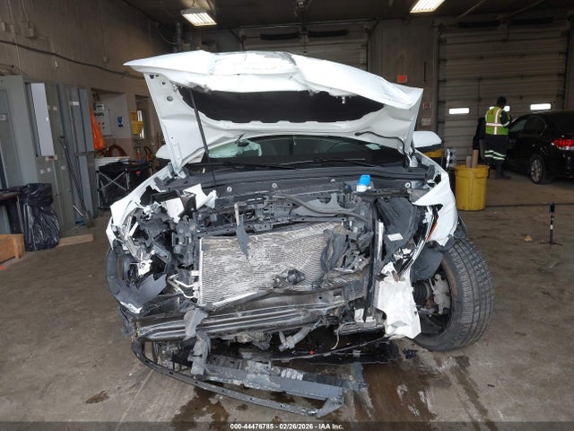 44476785 :رقم المزاد ، 1V2FE2CA5NC227510 vin ، 2022 Volkswagen Atlas Cross Sport 3.6l V6 Sel Premium R-line مزاد بيع