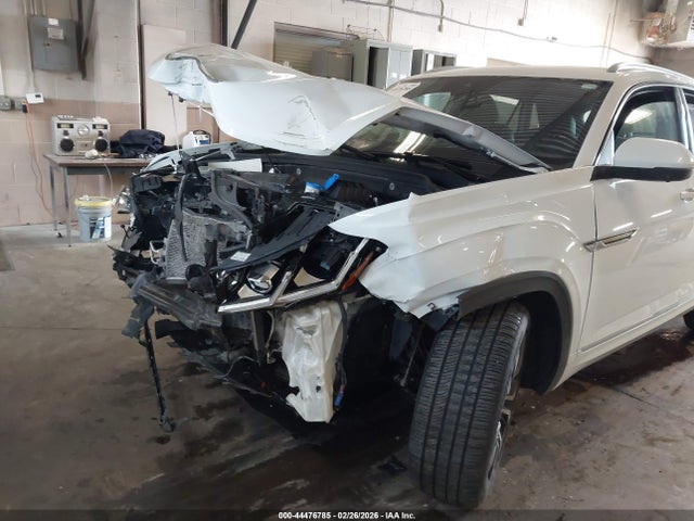 2022 VOLKSWAGEN ATLAS CROSS SPORT 1V2FE2CA5NC227510 Photo 5