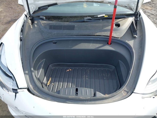 44476796 :رقم المزاد ، 5YJ3E1EB4MF048400 vin ، 2021 Tesla Model 3 Long Range Dual Motor All-wheel Drive مزاد بيع