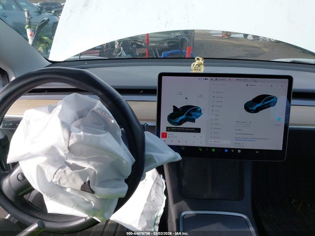 44476796 :رقم المزاد ، 5YJ3E1EB4MF048400 vin ، 2021 Tesla Model 3 Long Range Dual Motor All-wheel Drive مزاد بيع