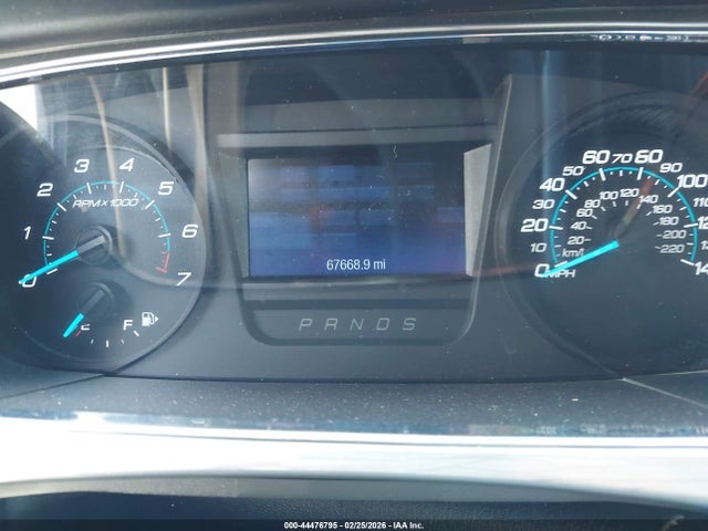 44476795 :رقم المزاد ، 1FAHP2E8XGG141741 vin ، 2016 Ford Taurus Sel مزاد بيع
