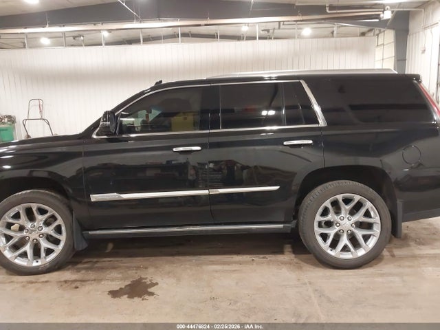 44476824 :رقم المزاد ، 1GYS4DKJ3JR145888 vin ، 2018 Cadillac Escalade Platinum مزاد بيع