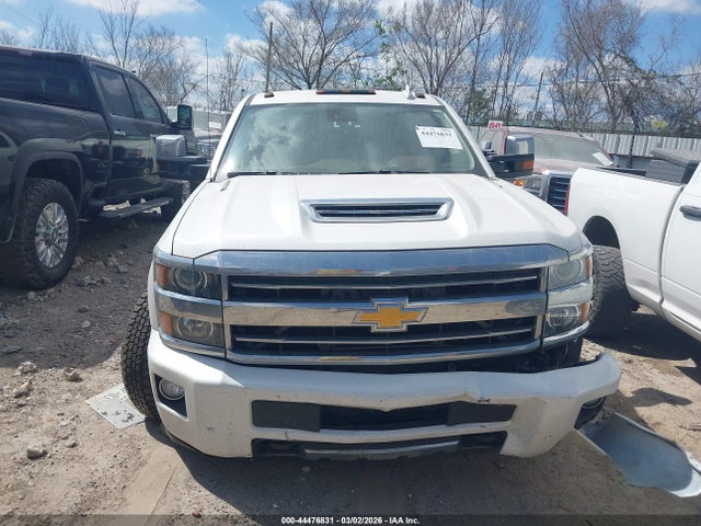 2018 Chevrolet Silverado 3500hd High Country მანქანა იყიდება აუქციონზე, vin: 1GC4K1EY5JF270937, აუქციონის ნომერი: 44476831