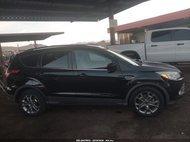 1FMCU9G93GUB83595 Ford ESCAPE SE
