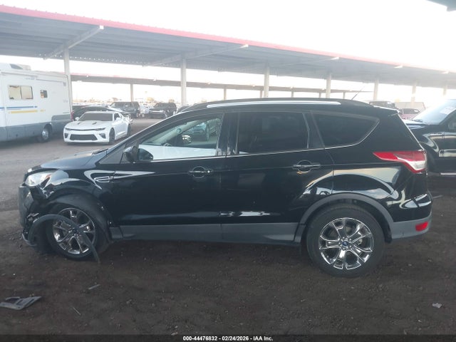 1FMCU9G93GUB83595 Ford ESCAPE SE