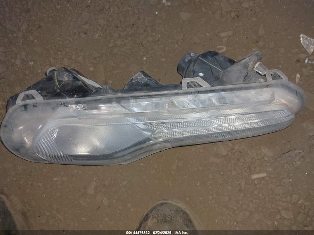 1FMCU9G93GUB83595 Ford ESCAPE SE