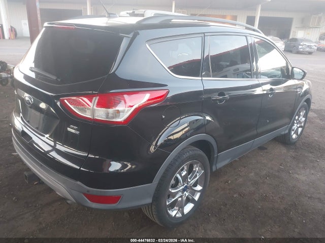 1FMCU9G93GUB83595 Ford ESCAPE SE