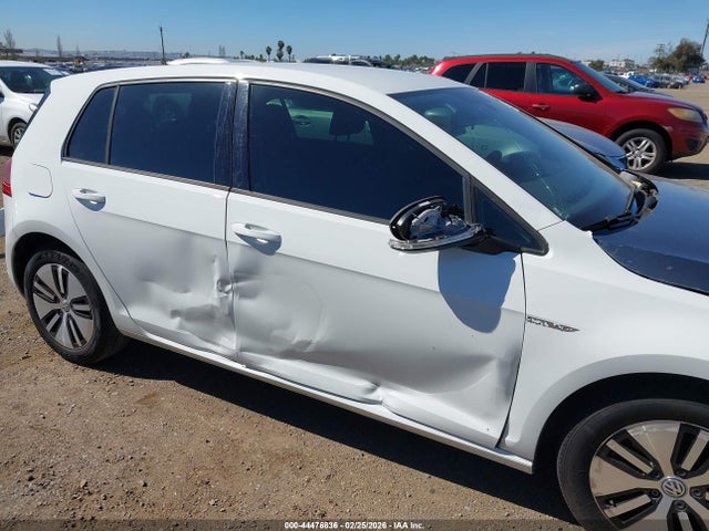 2016 VOLKSWAGEN E-GOLF WVWKP7AU8GW902496 Photo 5