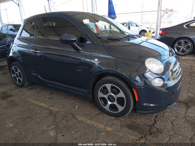 2016 FIAT 500E 3C3CFFGE7GT229406