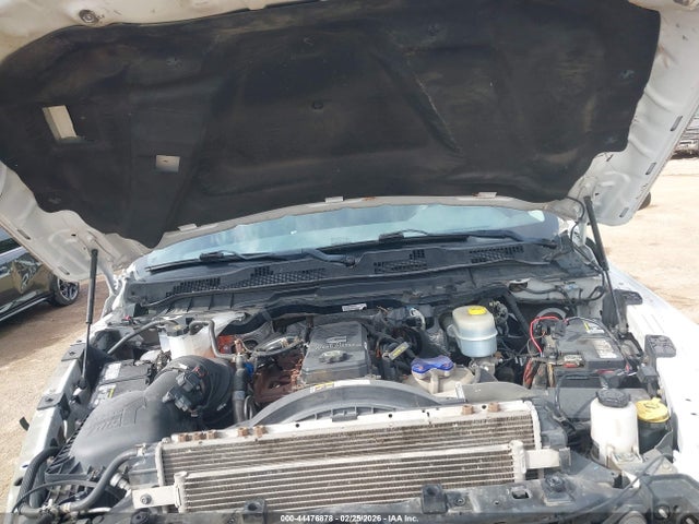 2014 Ram 2500 Tradesman მანქანა იყიდება აუქციონზე, vin: 3C6UR4CLXEG265734, აუქციონის ნომერი: 44476878