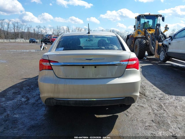 Aukcja sprzedaży 2014 Chrysler 200 Lx, vin: 1C3CCBAB2EN211585, numer aukcji: 44476904