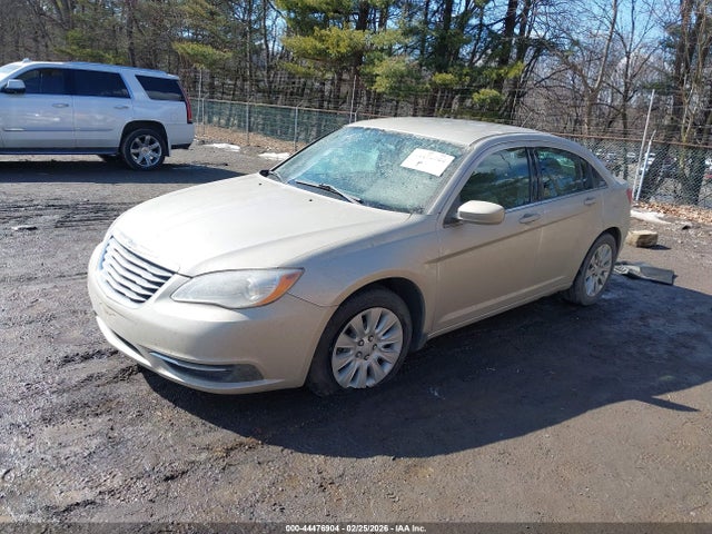 Aukcja sprzedaży 2014 Chrysler 200 Lx, vin: 1C3CCBAB2EN211585, numer aukcji: 44476904