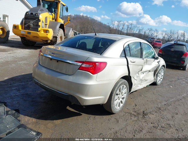 Aukcja sprzedaży 2014 Chrysler 200 Lx, vin: 1C3CCBAB2EN211585, numer aukcji: 44476904