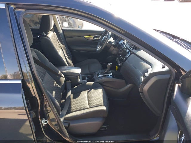 44476950 :رقم المزاد ، KNMAT2MVXJP528327 vin ، 2018 Nissan Rogue Sv مزاد بيع