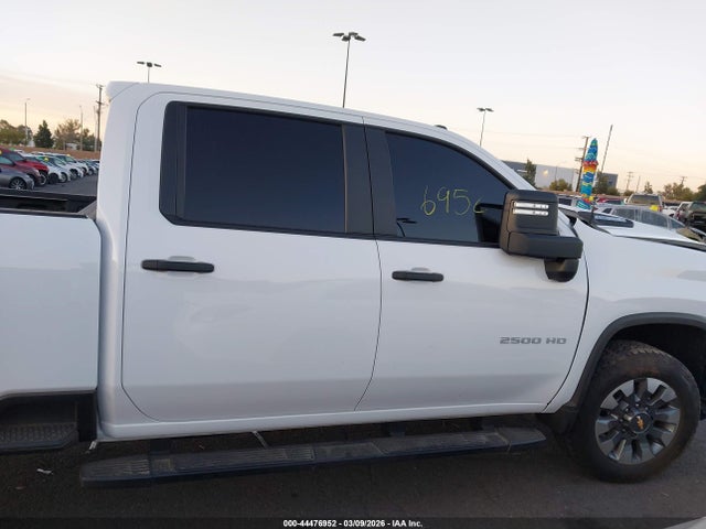 2GC4KMEY9S1115642 Chevrolet Silverado 2500hd 4wd Standard Bed Custom