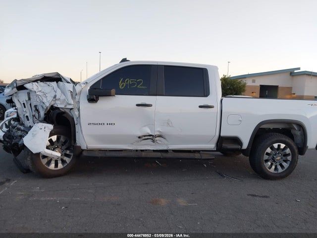 2GC4KMEY9S1115642 Chevrolet Silverado 2500hd 4wd Standard Bed Custom