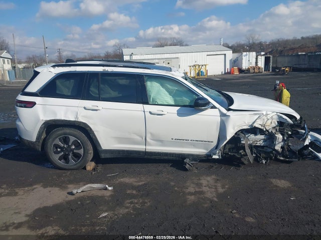 Продажа на аукционе авто 2024 Jeep Grand Cherokee 4xe, vin: 1C4RJYB65RC108145, номер лота: 44476959