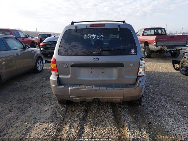 2007 Ford Escape Xlt/xlt Sport მანქანა იყიდება აუქციონზე, vin: 1FMCU93107KB28789, აუქციონის ნომერი: 44476963